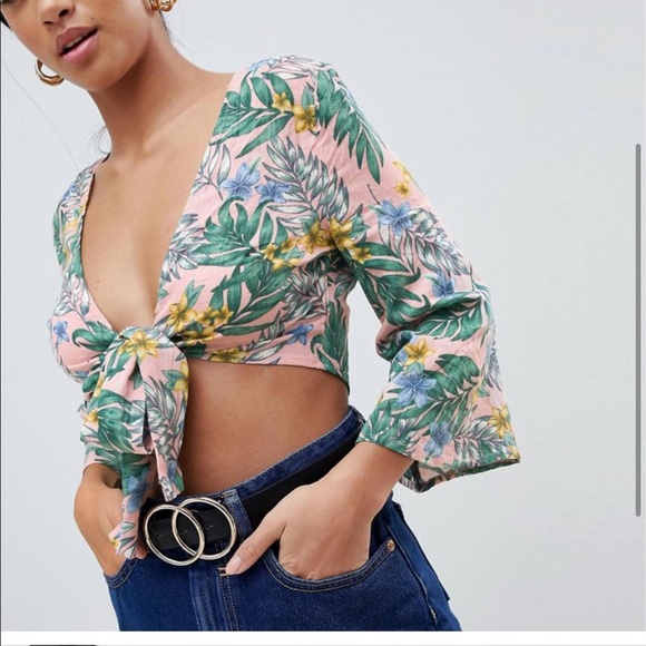 Missguided crop tie front - Picture 3 of 5